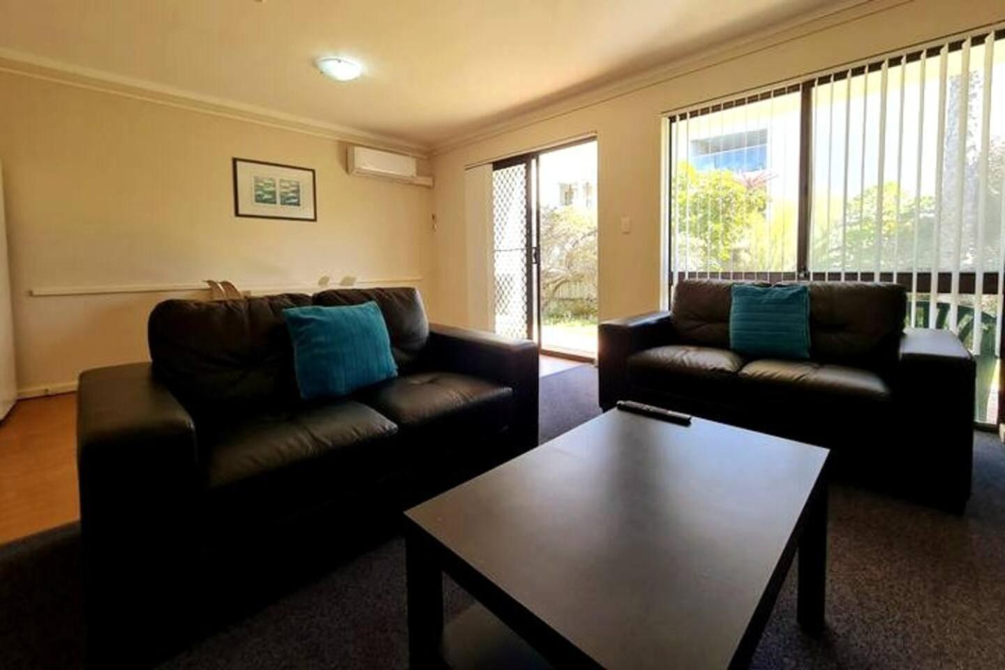 West Beach Lagoon 202 - Quiet & Ground Floor! Perth Esterno foto