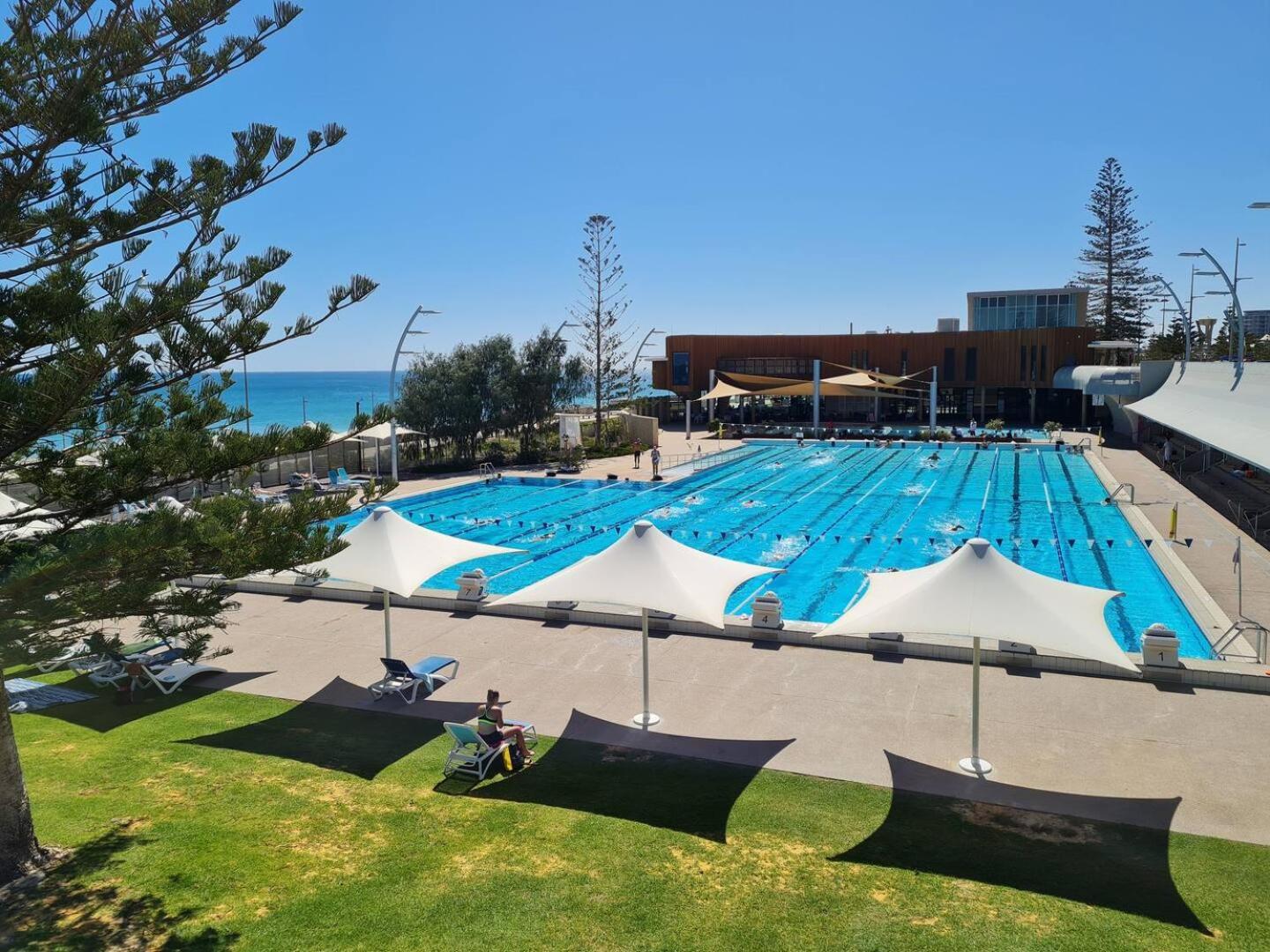 West Beach Lagoon 202 - Quiet & Ground Floor! Perth Esterno foto
